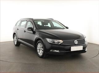 Volkswagen Passat 2.0 TDI, Navi, Tempomat