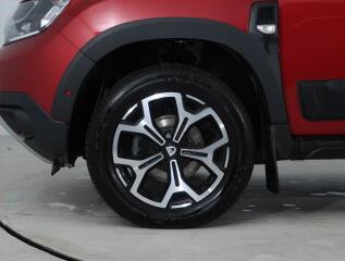 Toyota C-HR (2018) 1.8 Hybrid, ČR,1. MAJ.,HYBRID - náhled 12