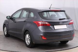 Hyundai i30 (2021) 1.0 T-GDI, Serv.kniha - náhled 4