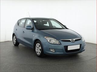 Hyundai i30 1.6 CRDi, po STK, Ta�n�