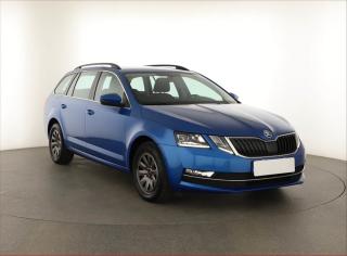 koda Octavia 1.6 TDI, R,1.maj, Serv.kniha