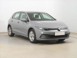 Volkswagen Golf Life 1.0 TSI, �R,1.maj