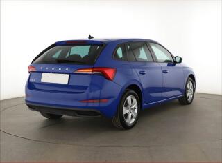 Hyundai i30 (2011) 1.4 CVVT, Tempomat - náhled 5