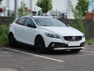 Volvo V40 2.0 D3, Automat, Serv.kniha
