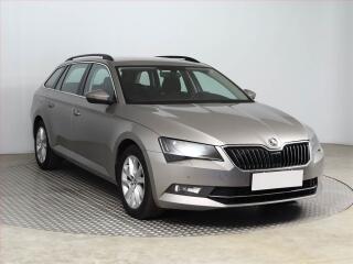 �koda Superb Ambition 2.0 TDI, �R,1.maj