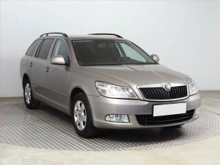 �koda Octavia Ambition 1.4 TSI, Tempomat