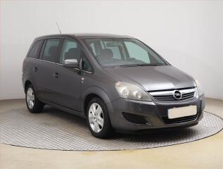 Opel Zafira 1.7 CDTI, 7�m�st, po STK