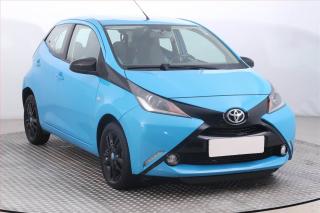 Toyota Aygo x-play 1.0 VVT-i, Serv.kniha