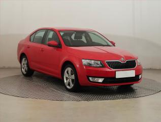 koda Octavia Ambition Plus 1.8 TSI, R