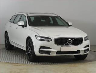 Volvo V90 Cross Country