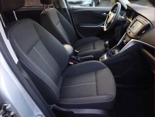 Opel Zafira (2018) 1.6 CDTI, Navi, Tempomat - náhled 7