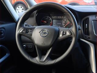 Opel Zafira (2018) 1.6 CDTI, Navi, Tempomat - náhled 13