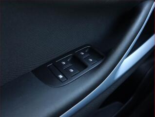 Opel Zafira (2018) 1.6 CDTI, Navi, Tempomat - náhled 15