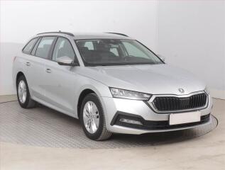 �koda Octavia Ambition 2.0 TDI, �R,1.maj