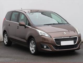 Peugeot 5008 1.6 HDi, 7�m�st, �R,1.maj