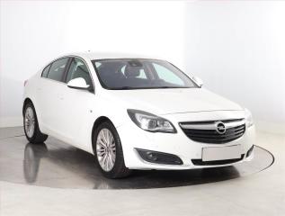 Opel Insignia 2.0 CDTI, Xenony, Tempomat