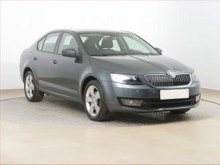 koda Octavia Style 1.4 TSI, Bi-Xenony