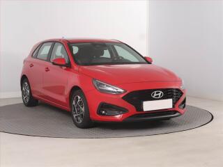 Hyundai i30 1.5 DPI, �R,1.maj, Serv.kniha