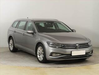 Volkswagen Passat Elegance 2.0 TDI, Automat
