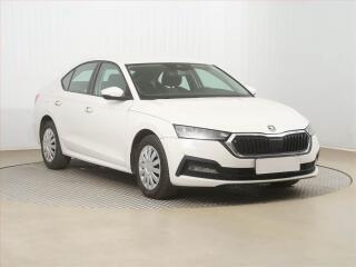 �koda Octavia Ambition 2.0 TDI, �R,1.maj