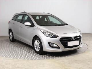 Hyundai i30 1.6 GDI, Serv.kniha, Tempomat