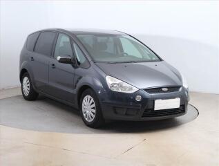 Ford S-MAX 1.8 TDCi, 7�m�st, po STK