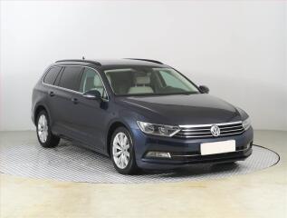 Volkswagen Passat Business 2.0 TDI, Navi