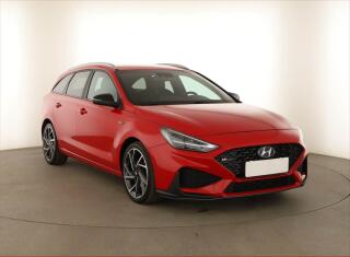 Hyundai i30 N Line Premium 1.5 T-GDI, �R