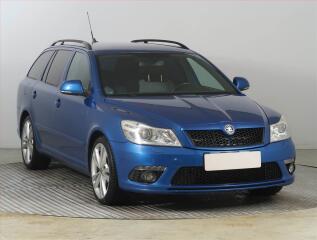 �koda Octavia RS 2.0 TDI, Serv.kniha, Xenony