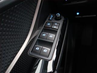 Hyundai Kona (2020) Premium Electric 64 kWh - náhled 16