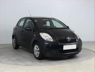 Toyota Yaris 1.0 VVT-i, po STK, servisovan�