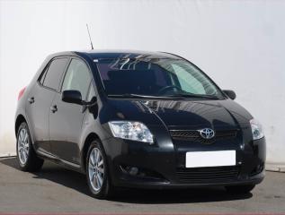Toyota Auris Active 1.4 VVT-i, Serv.kniha