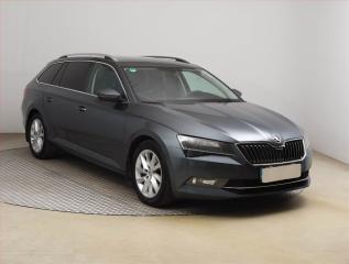 koda Superb Style 1.6 TDI, Navi, Bi-Xenony