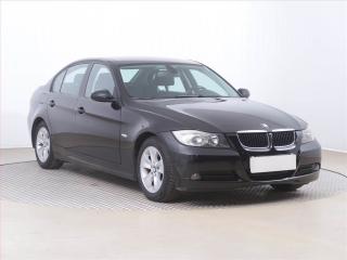 BMW 318 i, Tempomat, Park.senzory