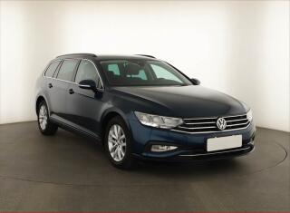 Volkswagen Passat 2.0 TDI, Automat, Navi