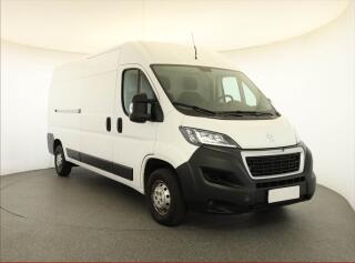 Peugeot Boxer 2.2 BlueHDi, L3H2, 13m3, 1.0t