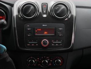 Peugeot 5008 (2017) PureTech 130, 7 míst - náhled 9