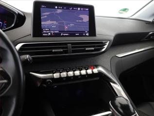 Peugeot 5008 (2017) PureTech 130, 7 míst - náhled 10