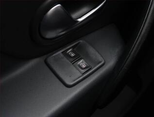 Peugeot 5008 (2017) PureTech 130, 7 míst - náhled 14