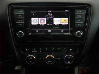 Kia Stonic (2022) 1.0 T-GDI, Automat, Serv.kniha - náhled 12