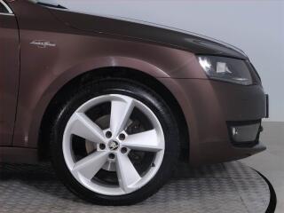 Kia Stonic (2022) 1.0 T-GDI, Automat, Serv.kniha - náhled 15