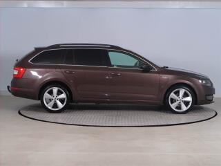 Kia Stonic (2022) 1.0 T-GDI, Automat, Serv.kniha - náhled 6