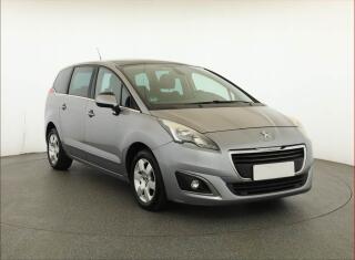 Peugeot 5008 2.0 BlueHDi, 7�m�st, Tempomat