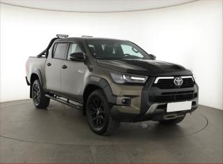 Toyota Hilux 2.8 D-4D, Nov v r