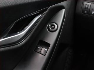 Mazda CX-3 (2017) 2.0 Skyactiv-G, Tempomat - náhled 15