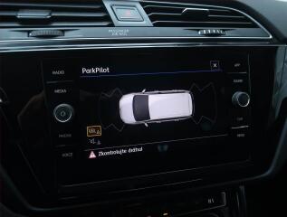 Mazda CX-3 (2017) 2.0 Skyactiv-G, Tempomat - náhled 17