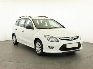Hyundai i30 1.4 CVVT, Serv.kniha, po STK