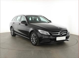 Mercedes-Benz C 220 d, Ke, Navi