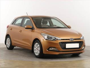 Hyundai i20 1.2, Serv.kniha, Park.senzory