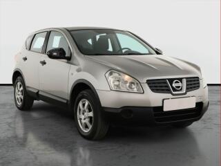 Nissan Qashqai 1.6, nov� STK, Ta�n�